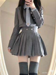 Korean Patchwork, Kawaii Skirt, Trashy Outfits, School Uniform Outfits, School Uniform Fashion, Streetwear Chic, 2000s Clothes, Elegant Mini Dress, Uniform Fashion