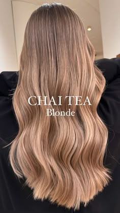 DW CREATIVE GROUP | 🤎 MOCHA BEIGE HIGHLIGHTS 🌟{ŚWIĄTECZNE ROZDANIE🤞🏻👇🏻} Brown, saturated with a Beige Mocha shade 🐻🫧 A combination of natural color with the… | Instagram Biscuit Blonde, Beige Hair Color, Beige Highlights, Pretty Blonde Hair, Beige Hair, Dirty Blonde Hair