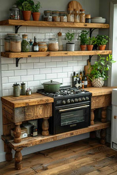 32 Open Shelving Kitchen Designs with Rustic Charm Shelving Kitchen Ideas, Open Shelving Kitchen Ideas, Open Shelving Kitchen, Unfitted Kitchen, Shelving Kitchen, Open Kitchen Shelves, Rustic Kitchen Design, Cabin Kitchens, Scandinavian Kitchen