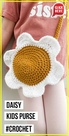 a crocheted daisy flower with the words daisy kids purse crochet on it