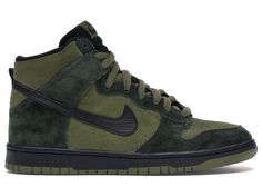 Check out the Nike Dunk SB High Hulk available on StockX Mens Vans Shoes, Retro Jordans 11, Nike Sb Dunk High, Sb Dunk High, Nike Elite Socks, Shoes Sneakers Nike, Dunks Nike, Nike Air Jordans, Nike Sb Dunk