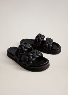 Sandalia trenza plataforma - Mujer | Mango España Chunky Sandals Outfit, Braided Sandals, Sandals Outfit, Fashion Slippers, Girly Shoes, Cute Sandals, Shoes Flats Sandals, Tory Burch Miller Sandal