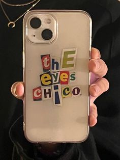 aesthetic pinteresty Phone Covers Quotes, Clear Case Phone Ideas, Phone Back Cover Stickers, Sticker On Phone Case, Cover Aesthetic Iphone, Phone Case Diy Stickers, Iphone Stickers Case, Phone Cover Design Ideas, Phone Case Aesthetic Stickers