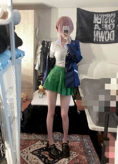 Ichika Nakano, Nyc Fits, Anime Friendship, Female Pose Reference, Army Fashion, Cute Cosplay, Female Poses, Cute Selfie Ideas, Cute Casual Outfits