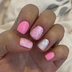 February Nails Ideas Dip Powder, Dip Powder Nails Spring Colors, Spring Dipped Nail Colors 2023, Valentines Nails Dip Powder, Valentine Dip Nails, Short Square Spring Nails, Pedicure Spring, Spring Dip Nails, Sns Nails Colors