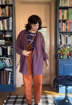 School Librarian Outfit, Jewel Tone Outfits Casual, Art Professor Aesthetic, Quirky Teacher Outfits, Eclectic Work Outfits, English Teacher Aesthetic Outfits, Gen Z Teacher Outfits, Teacher Outfits Aesthetic