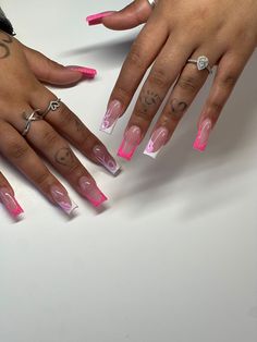 Valentines Nails And Toes Ideas, Valentine Nail Ideas Acrylic, Short Valentines Nails Pink, Valentines Nails Black Women, Valentine’s Day Nails Black Women, Medium Valentines Day Nails, Valentine Pink Nails, Valentines Day Nails Black Women, Pink Short Acrylic Nails Designs