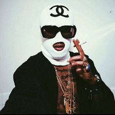 Neon 90s, Chanel Aesthetic, 3代目j Soul Brothers, Mouth Mask Fashion, Chanel Art, Respect Quotes, Quotes Girls, Gangsta Style