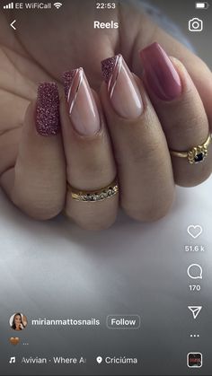 New Years Eve Manicure, January Acrylic Nail Ideas, Simple Classy Nail Designs, Dusty Rose Nails Design, Mauve Nail Ideas, Magenta Nail Art, Nude And Rose Gold Nails, Nude Coffin Nails, Nail Polish Art Designs