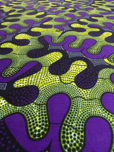 African Wax Print Fabric. Perfect for crafting, quilting, head wraps and making masks. 100% Cotton. Sold by the yard. 36" x 45". African Inspired Decor, African Wax Print Fabric, Wax Print Fabric, African Textiles, African Wax Print, African Print Fabric, Ankara Fabric, Fabric Sale, Wax Print