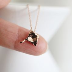 "Beautiful and lovely dainty stingray necklace. Made of rose gold stingray charm with skinny rose gold plated brass chain.  Soft and warm. The necklace is good for yourself or gift ! Your necklace will ship in a  gift box.    ♥ Stingray charm 5/8\" x 1/2\"  ♥ Necklace length 16\"-18\" ♥ Rose gold plated over brass ♥  See more Rudiana Accessories  Rudiana.etsy.com" Stingray Necklace, Etsy Bridesmaid Gifts, Jewelry Stand, Girly Jewelry, Brass Chain, Summer Jewelry, Pretty Jewellery, Modern Jewelry, Cute Jewelry