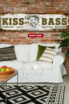 Fishing Decor Sign with a funny saying that says: Kiss my Bass, with city and state. Houseboat Decor, Fishing Cottage, Fishing Cabin Decor, Custom Lake House Signs, Fishing House, Fishing Sign, Fishing Shack, Fishing Cabin, Fishing Lake