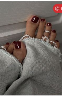 Red Pedicure, Fall Pedicure, Red Toenails, Feet Nail Design, Summer Pedicure, Dark Red Nails, Pedicure Ideas