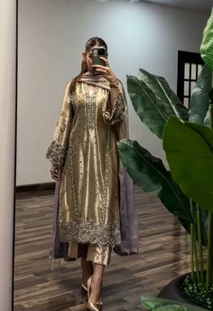 Silk Fancy Dress, Bridal Sharara Designs For Wedding, Pakistani Suit Style, Pakistani Silk Dresses, Golden Tissue Suit, Tissue Suits Design Pakistani, Golden Pakistani Suit, Brown Pakistani Suit, Suit Design Pakistani Style