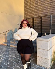 Snow Day Outfit Plus Size, Plus Size Fall Outfit Inspo 2024, Plus Size Fall Fashion For Women Date Night, Cottagecore Aesthetic Fashion Plus Size, Mid Size Feminine Style, Simple Alternative Outfits Plus Size, Plus Size Ootd Ideas, Gen Z Fashion Plus Size, Sophisticated Style Plus Size