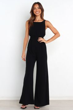 Eddie Jumpsuit - Black - Petal & Pup USA Black Pants Women Outfits, Black Romper Pants, Vietnam Clothes, Formal Fits, Classic Jumpsuit, Cocktail Jumpsuit, Work Hair, Concert Outfit Summer, Petal And Pup