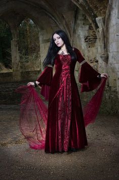 Forest Dress - *most colours available* Handmade Gothic Velvet Medieval Hooded dress Pagan LOTR Game of Thrones other colours available by SuperstitchiousCo on Etsy https://www.etsy.com/uk/listing/245154819/forest-dress-most-colours-available Forest Dress, Dark Skirts, Elf Cosplay, Hooded Dress, Dress Gown, Fantasy Clothing, Latest Outfits