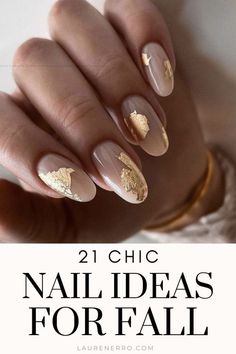 Fall Nails Burgundy Design, Fall Winter Transition Nails, Cuticle Nails Design, Chic Oval Nails, Fall Gold Flake Nails, Neutral Brown Nail Designs, Gel Polish Manicure Ideas, Fall Nails Professional, Neutral Floral Nail Designs