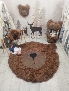 there is a teddy bear rug on the floor