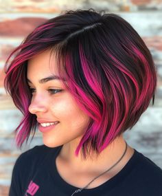 Curly hair with hot pink highlights, creating a bold and playful look. Ideal for a dynamic and youthful style. Hot Pink Halo Hair, Short Bright Pink Hair, Vivid Short Hair, Balayage Pink Hair, Hot Pink Highlights, Highlights Subtle, Exotic Hair Color, Pink Hair Ideas, Exotic Hair