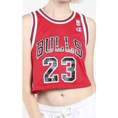 Chicago Bulls Jersey, Bulls Jersey, Crop Top Outfit, Jersey Crop Top, Vintage Chicago Bulls, Red Jersey, Jersey Vintage, Vintage Crop Tops