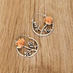 Fashion Jewelry Earrings, Orange Flowers, Jewelry Earrings Hoops, Jewelry Party, Party Gifts, Flower Designs, Women's Earrings, Jewelry Accessories, Dangle Earrings