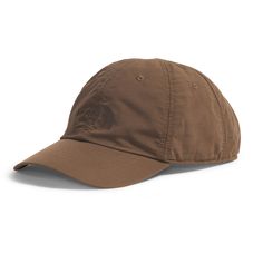 Lightweight  durable and made with recycled content  the women's Horizon hat from The North Face has a classic fit and TurboDry sweatband to keep you comfortable on active days in the sun. Womens Ball Caps, Patagonia Torrentshell, Running Cap, Op Logo, Mesh Hat, Casual Hat, Rei Co-op, North Face Women, Ball Cap