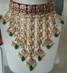 Dulhan Set Jewelry, Talwar Jewellers, Rajput Jewellery, Bridal Necklaces, Jewelry Set Design, Gold Bridal Jewellery Sets, Wedding Jewellery Collection