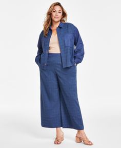 in stock Plus Size Fashion For Older Women, Plus Size Coats & Jackets, Denim Attire, Look Wide Leg, Plus Size Coats, Look Older, Flutter Sleeve Top, Fashion Mistakes, Plaid Jacket