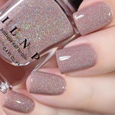 Toes Nails, Vegas Nails, Nagellack Trends, Holographic Nail Polish, Trendy Nail, روتين العناية بالبشرة, Holographic Nails, Chic Nails