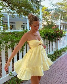 Mccall Mitchell, Elegant Homecoming Dresses, Shade Of Yellow, Short Homecoming Dress, Drop Dead, Cute Summer Dresses, Vacation Dresses, Summer Breeze