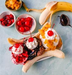 banana split with ice cream, cherries and bananas