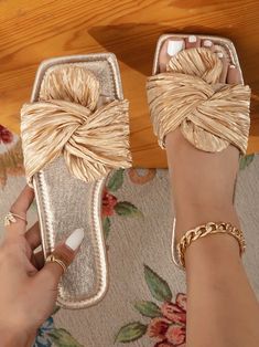 Free Returns ✓ Free Shipping✓. Women Flat Sandals Green Slippers Fashion Comfortable Slides Lady Flip Flops Large Size Bow Tie Flat Sandals Resort Casual Elegant Simple Sandals- Women Flat Sandals at SHEIN. Women Flat Sandals, Summer Sandals Flat, Flat Slipper, Stylish Sandals, Strappy Wedges, Gold Sandals, Comfortable Flats, Womens Sandals Flat, Comfortable Sandals