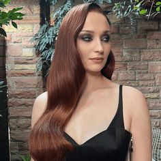 29 Stunning Dark Red Hair Colors We're Tempted to Try Shade Of Red Hair, Auburn Color, Redken Color