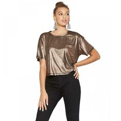 Wild Fable Bronze Short Sleeve Shine Boxy Cropped T-Shirt. Size: Medium Pit To Pit: Length: Condition: New With Tags Tags: Casual - Night Out - Date Night - Party - Chic - Stylish Trendy Gold T-shirt For Summer, Trendy Gold Summer T-shirt, Trendy Metallic Tops For Fall, Gold Crop Top For Summer, Trendy Gold Tops For Fall, Casual Short Sleeve Crew Neck Top For Night Out, Casual Crew Neck Short Sleeve Top For Night Out, Gold Crew Neck T-shirt For Fall, Trendy Gold Crew Neck T-shirt