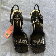 Short Heels Has Juicy Logo In Bling 90s Juicy Couture, Juicy Couture Drawing, Juicy Couture Heels, Baddie Heels, 2000s Heels, High Fashion Aesthetic, 2000 Shoes, 2000s Shoes, Elegant Shoes Heels