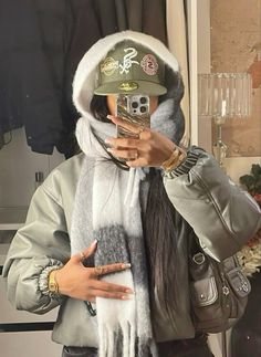 00s Mode, Estilo Hijab, Foto Top, Fest Outfits, Scarf Outfit, Winter Fit, Fall Fits, Outfits Winter