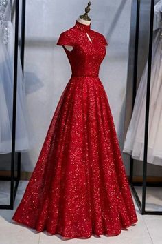 Targaryen Princess, Formal Dresses Mermaid, Red Ball Gown, Fashion Show Dresses, Gold And Black Dress, Banquet Dresses, Christmas Dresses, Sequin Prom Dresses, Sequin Party Dress