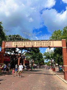 #stockyards #fortworth #texas #summerstyle #summertime #summervibes #aesthetic #aestheticstyle Texas Life Aesthetic, Texas Beach Aesthetic, Rural Texas Aesthetic, Lockhart Texas, Texas Aesthetic