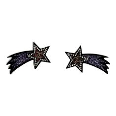 Chanel Silver CC Black Purple Glitter Shooting Star Piercing Earrings  *Marked 17 *Made in France  -Approximately 0.75″ x 1.25″ -Very classic and pretty -In an pristine condition  3117-43359  Please see the measurements section for best approximate dimensions. Purple Glitter, Shooting Stars, Costume Jewelry, Chanel, Glitter, Stud Earrings, Stars, Purple, Silver