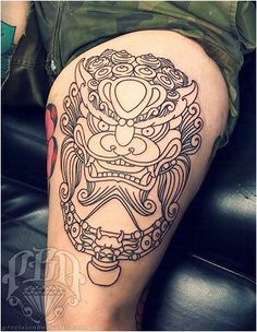 Foo Dog Tattoo Sleeve #ModernTattooDesigns Click to see more. Foo Dog Tattoo Design, Upper Leg Tattoos, Dog Tattoo Design, Thigh Tattoo Men, Japanese Tattoo Ideas, Foo Dog Tattoo, Dogs Tattoo