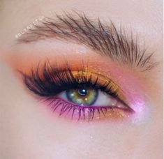 Orange Purple Eyeshadow, Pink And Orange Eyeshadow Looks, Fun Makeup Ideas Colorful, Red Festival Makeup, Colorguard Makeup, Anniversary Makeup, Flow Fest, Orange Eyeshadow Looks