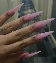 Nail Pointy Nails, Very Pointy Nails, Pink Acrylic Nails Pointy, Stelito Nails French Tip, Nail Designs Stilleto Long, Soft Pink Stiletto Nails, Blinged Out Stiletto Nails, Clear Stiletto Nails Design, Pointy Long Nails