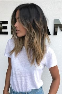 Dark Ombre Hair, Dark Brown Balayage, Brown Ombre Hair, Brown Hair Balayage, Medium Long Hair, Brown Balayage, Mom Hairstyles, Hair Color Balayage, Balayage Highlights