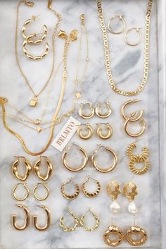 Girly Jewelry Gold, Jewlery Photos Aesthetic, Elegant Earrings Classy Gold, Ever Jewels, Chic Gold Jewelry, Everyday Gold Necklace Stack, Homecoming Jewelry Gold, Gold Hoco Jewelry, Gold Jewelry Accessories