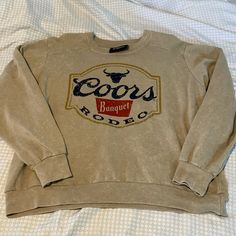 Tan Coors Sweatshirt Size Lg New Without Tags Old Row Sweatshirt, Coors Banquet, Cody Johnson, Old Row, Western Sweatshirts, Christmas Gifts, Womens Tops, Sweatshirts Hoodie, Tags