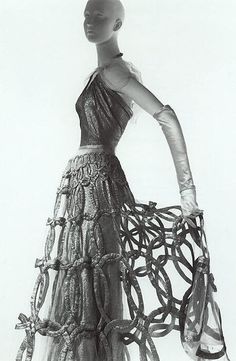 Evening dress Designer: Madeleine Vionnet (French, Chilleurs-aux-Bois 1876–1975 Paris) Date: fall/winter 1938–39 Culture: French Medium: metal thread Madame Vionnet, Wwii Fashion, Paris Date, Ceil Chapman, 1930's Fashion, French Fashion Designers, Costume Institute