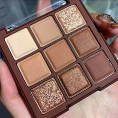 9-Color Eyeshadow Palette Matte Shiny Pearly Glitter Finish , Brown Nude Multicolor Eyeshadow Brown Eyeshadow Palette, Chocolate Eyeshadow Palette, Chocolate Eyeshadow, Dramatic Smokey Eye, Fall Makeup Trend, Mocha Chocolate, Charming Eyes, Attractive Eyes, Beauty Make-up