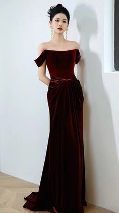 Off shoulder party dress, velvet dress ,red evening dress,Vintage dressMaterial:velvetColor:as picture or custom colorNeckline:off shoulderBack details:bandageDress type:bodyconStyle:vintage&ltp&gtFeatures:charming&lt/p&gt&ltbr/&gt&ltp&gtThis dress could be custom made, there are no extra cost to do custom size and color.&lt/p&gt&ltbr/&gt&ltp&gt1, If the color is customized, please note the color & card number.&lt/p&gt&ltbr/&gt&ltp&gt2,You can choose standard size or custom size . If dress is cu Prom Dresses Red Velvet, Off The Shoulder Velvet Dress, Vintage Off The Shoulder Dress, Maroon Velvet Gown, Red Velvet Formal Dress, Red Velvet Dress Aesthetic, Red Off The Shoulder Prom Dress, Fitted Red Velvet Floor-length Dress, Red Fitted Floor-length Velvet Dress