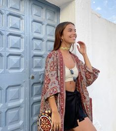 Spanish Style Outfit Summer, Spanish Summer Outfits, Modern Hippie Fashion, Goa Outfits, Looks Hippie, Maxi Vestidos, Look Boho Chic, Mode Hippie, Earthy Outfits